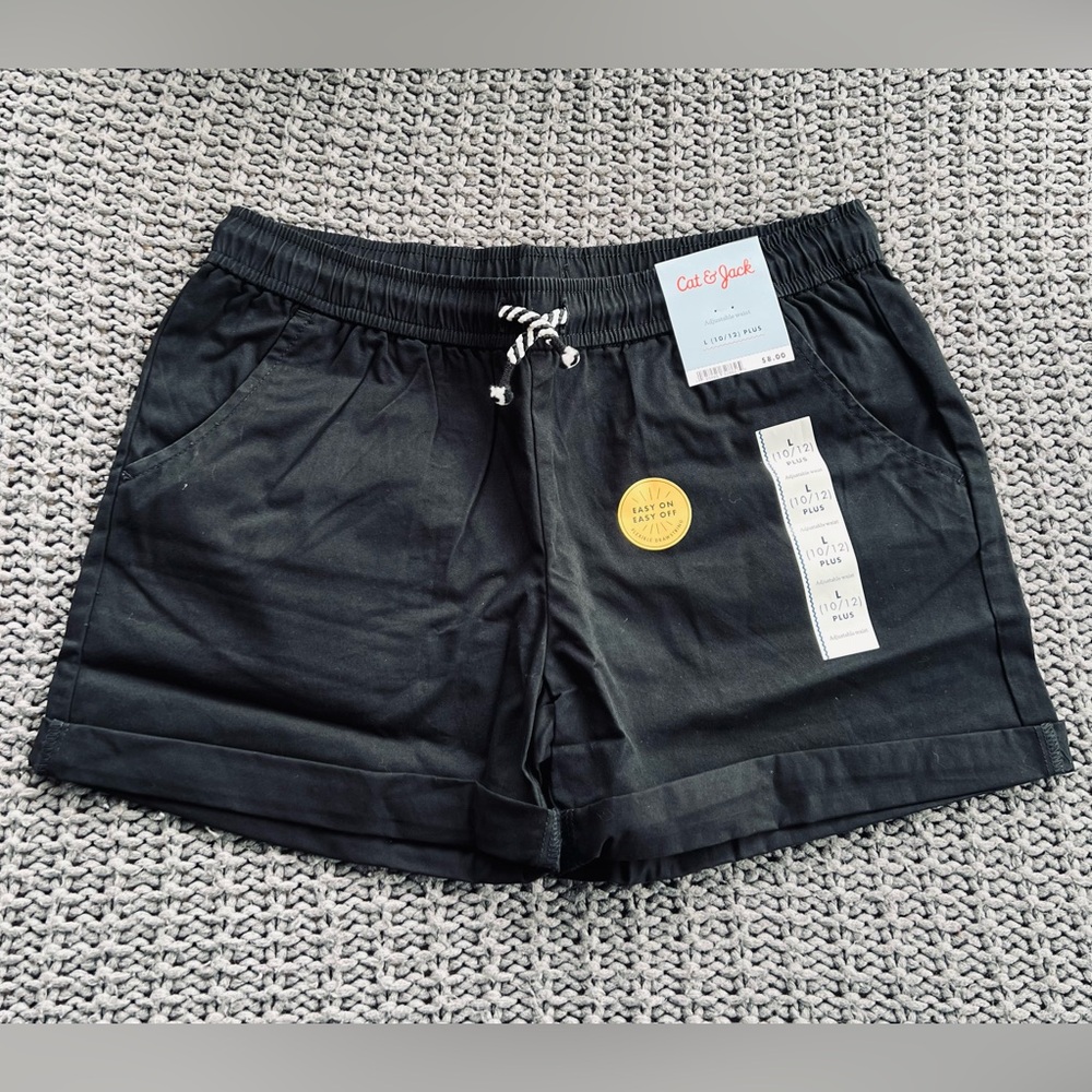 Cat & Jack girls Black Shorts